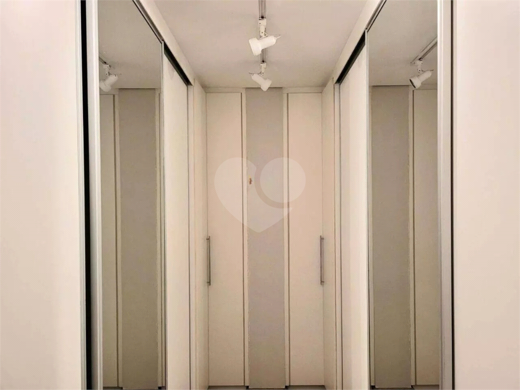 Casa à venda, 420M², 04 suítes, 07vagas de garagem no Brooklin 