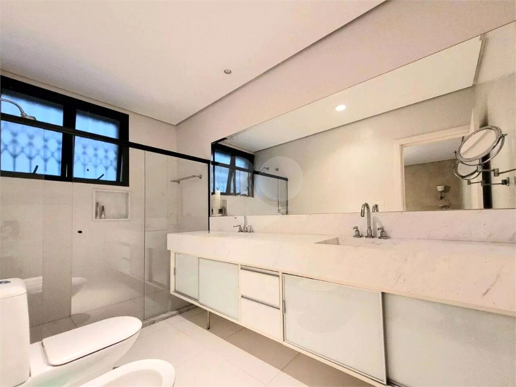 Casa à venda, 420M², 04 suítes, 07vagas de garagem no Brooklin 