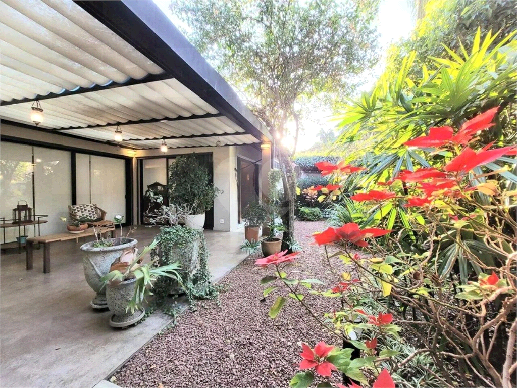 Casa à venda, 420M², 04 suítes, 07vagas de garagem no Brooklin 