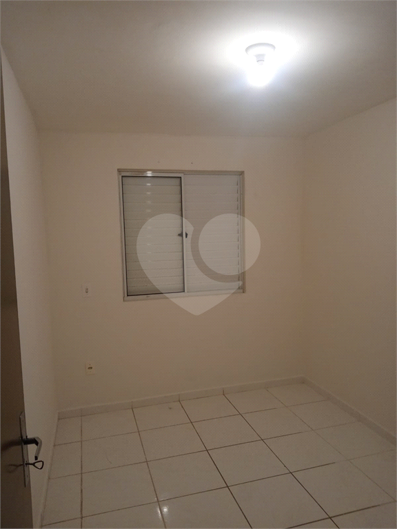 Apartamento à venda com 2 quartos, 42m² - Foto 11