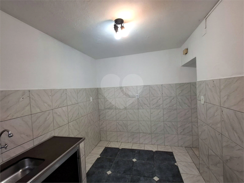 Sobrado à venda com 2 quartos, 140m² - Foto 14