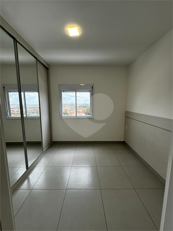 Apartamento à venda com 2 quartos, 56m² - Foto 12