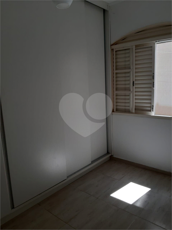 Sobrado à venda com 2 quartos, 169m² - Foto 12