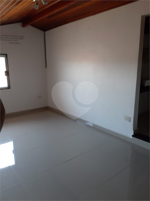 Sobrado à venda com 2 quartos, 169m² - Foto 4