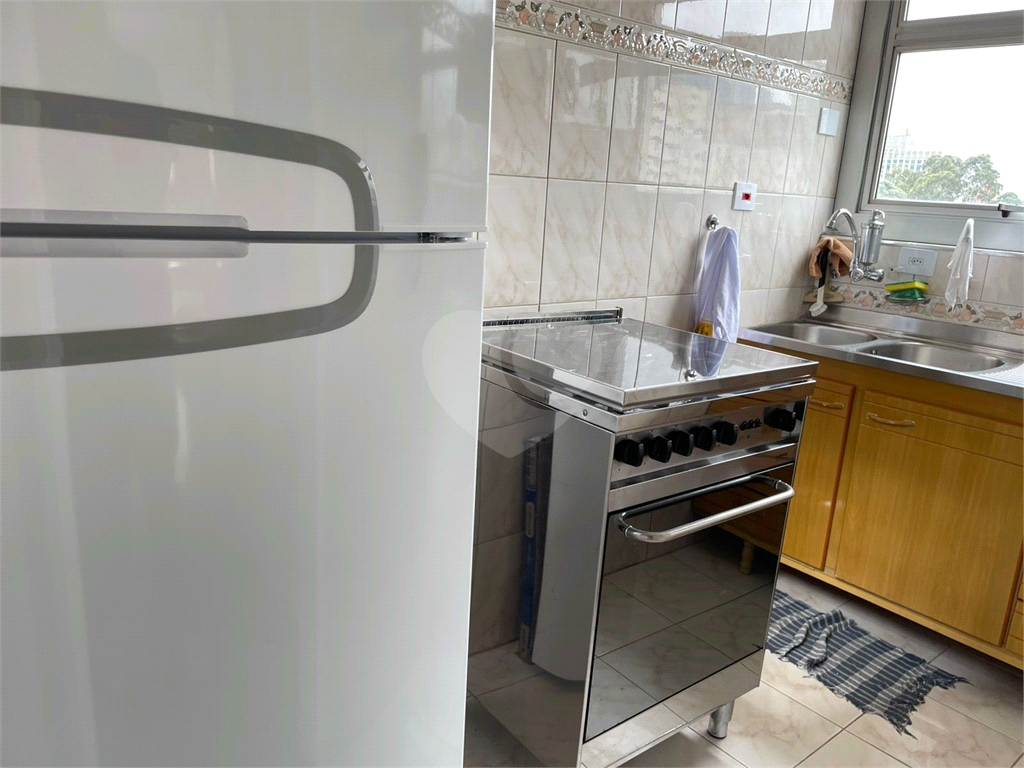 APARTAMENTO em JARDIM PAULISTA