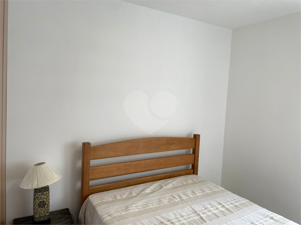 APARTAMENTO em JARDIM PAULISTA