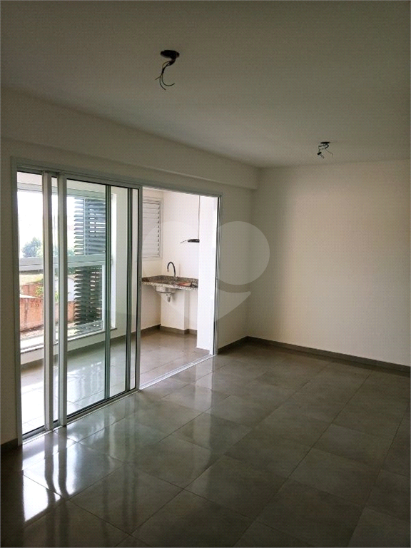 Apartamento à venda com 2 quartos, 70m² - Foto 28