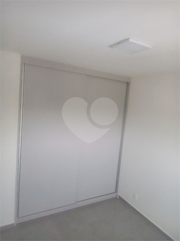 Apartamento à venda com 2 quartos, 70m² - Foto 16