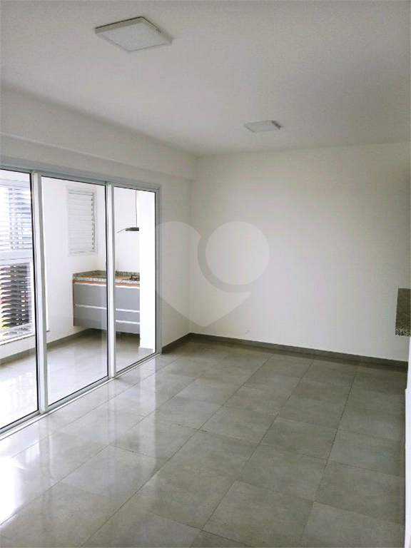 Apartamento à venda com 2 quartos, 70m² - Foto 21