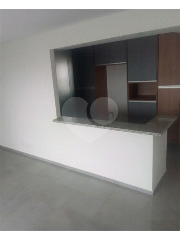 Apartamento à venda com 2 quartos, 70m² - Foto 30