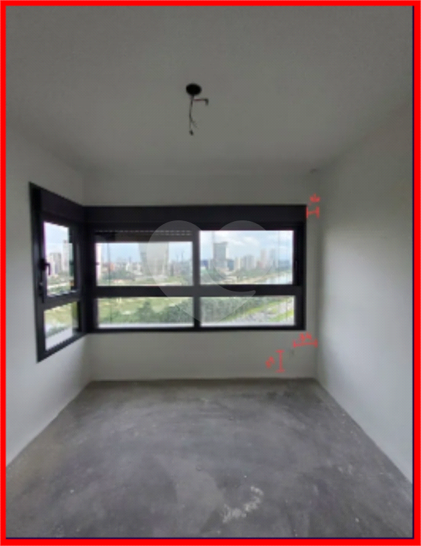 APARTAMENTO em MORUMBI