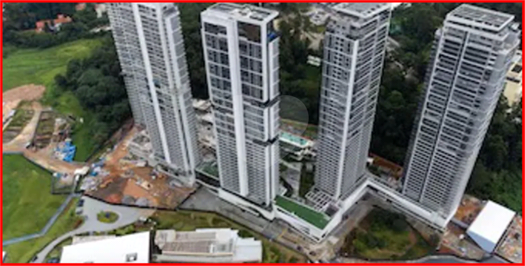 APARTAMENTO em MORUMBI