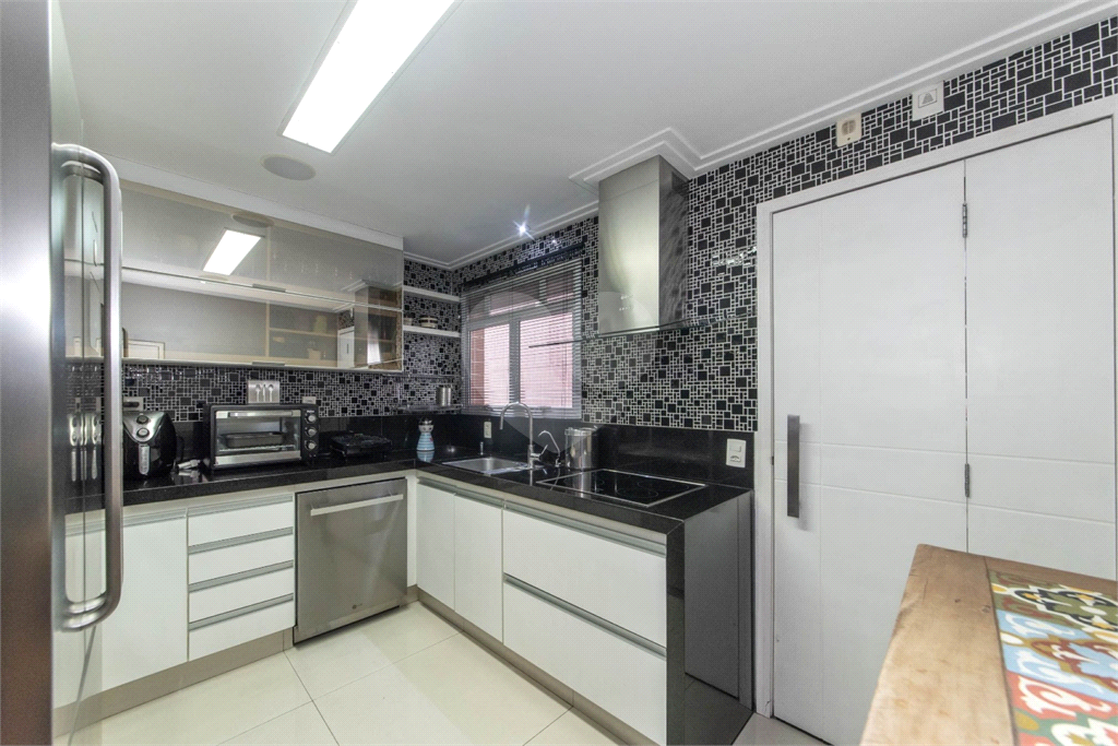 APARTAMENTO em IPIRANGA