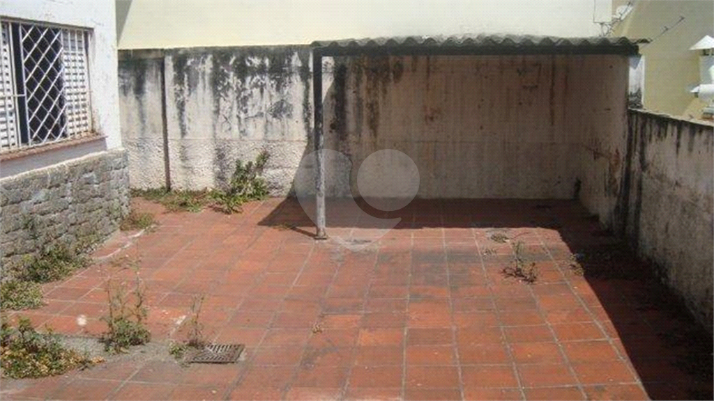 Casa à venda e aluguel com 6 quartos, 250m² - Foto 7