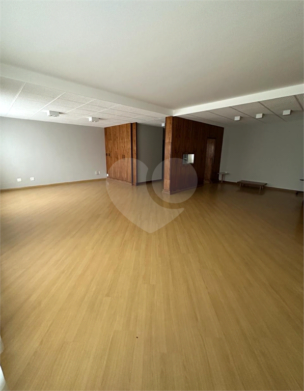 Apartamento à venda com 3 quartos, 208m² - Foto 16