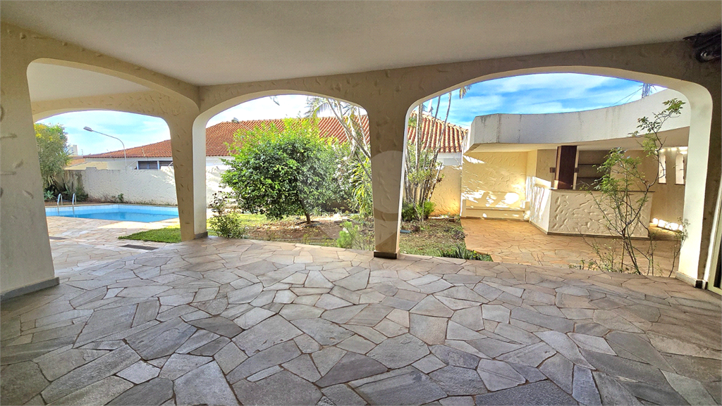 Casa para venda com 5 dormitórios 6 banheiros no Jardim Amália, Bauru-SP