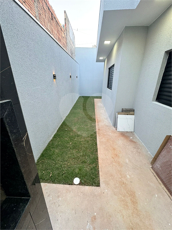 Casa à venda com 2 quartos, 65m² - Foto 17