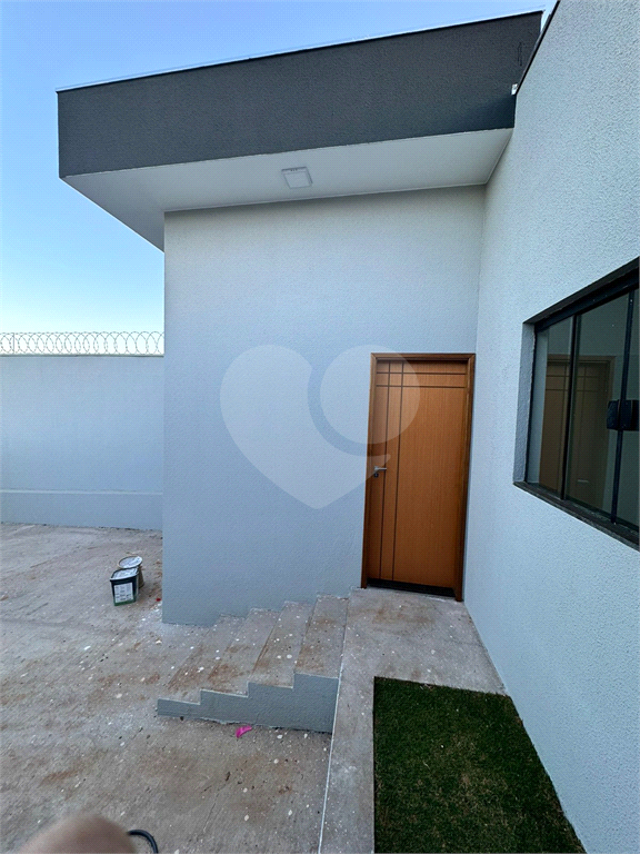 Casa à venda com 2 quartos, 65m² - Foto 3