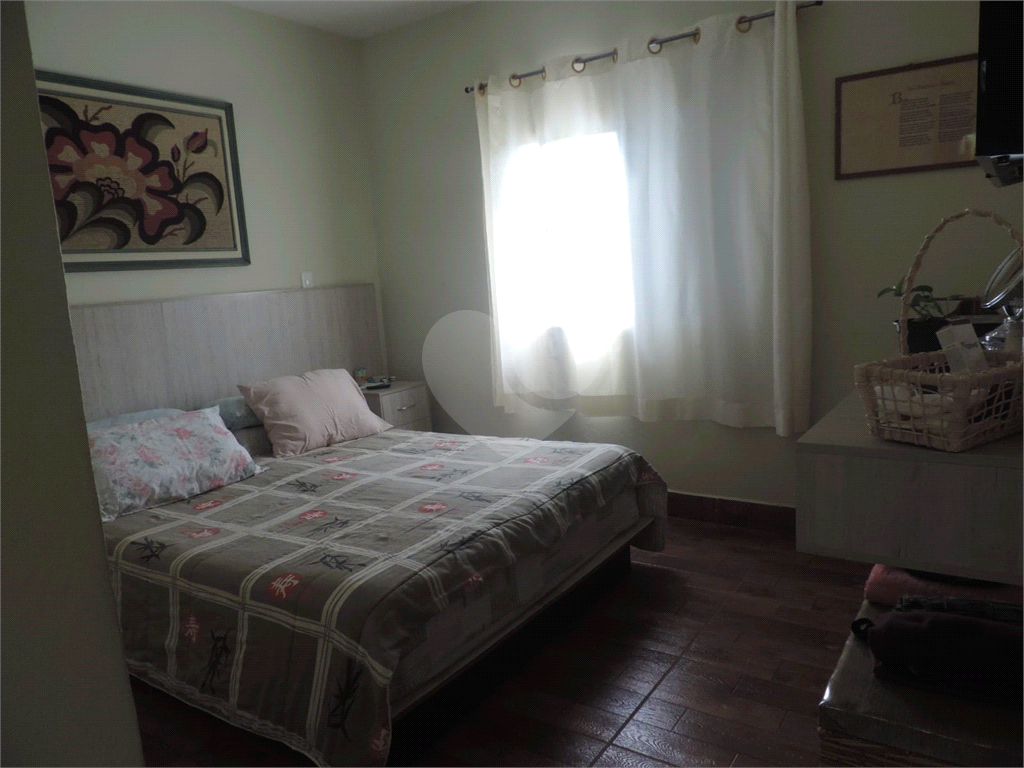 Chácara à venda com 3 quartos, 360m² - Foto 34
