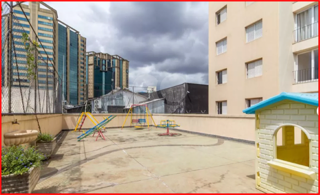 APARTAMENTO em MOEMA