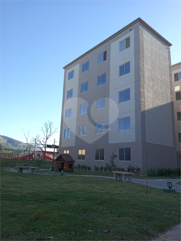 Apartamento com 2 quartos, à venda no bairro Jardim Recanto Verde .