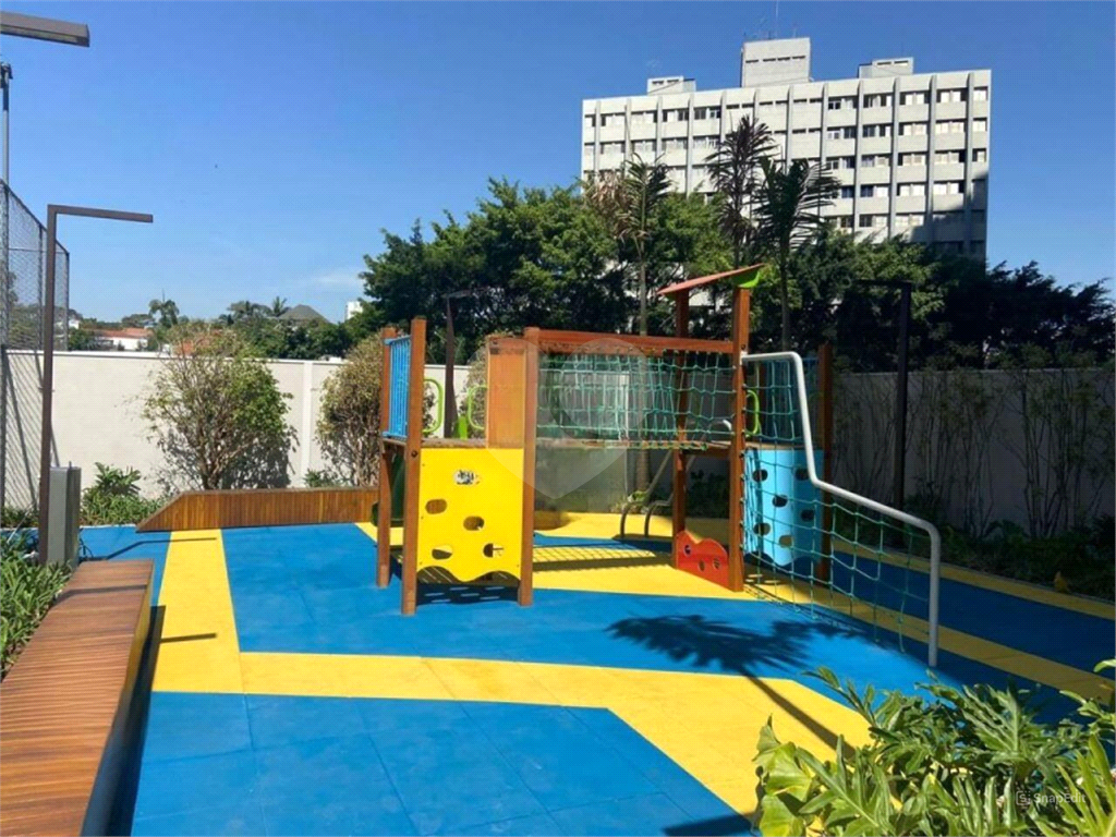 Apartamento Garden para venda em Moema com 245m² útil e 370m² total