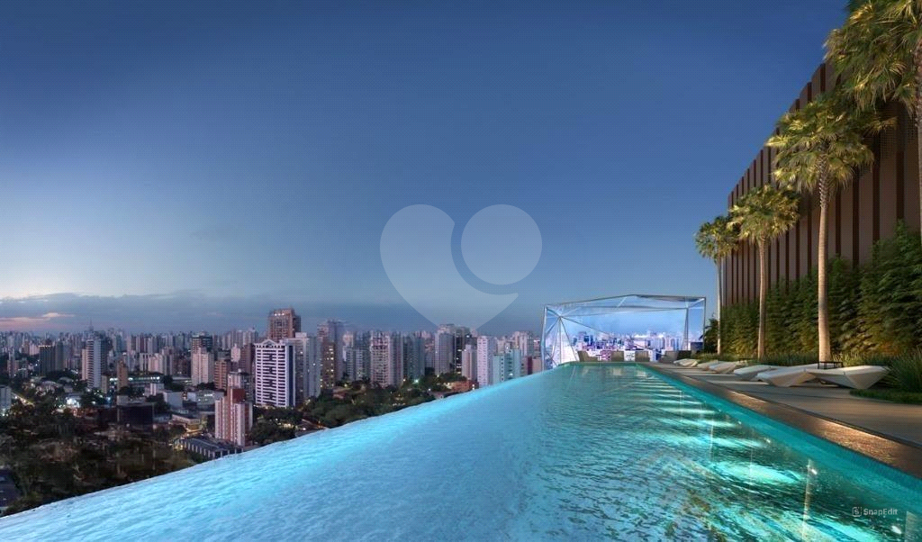 Apartamento Garden para venda em Moema com 245m² útil e 370m² total