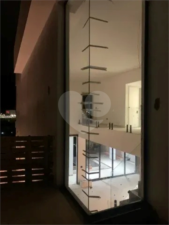 Casa de Condomínio à venda com 3 quartos, 250m² - Foto 4