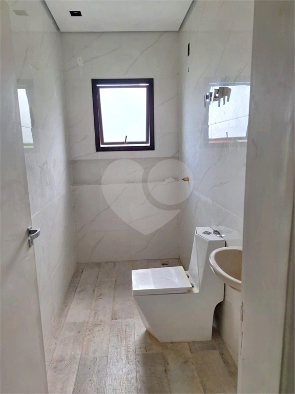 Casa de Condomínio à venda com 3 quartos, 250m² - Foto 18