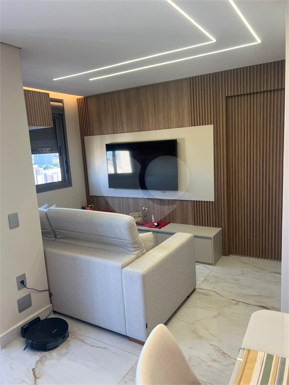 APARTAMENTO em JARDIM MARAJOARA