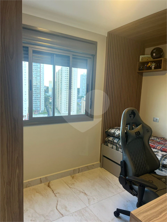 APARTAMENTO em JARDIM MARAJOARA
