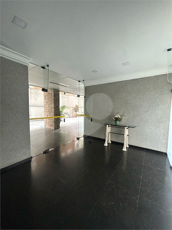 Apartamento 300 metros do metrô Santa Cruz, 2 dormitórios 
