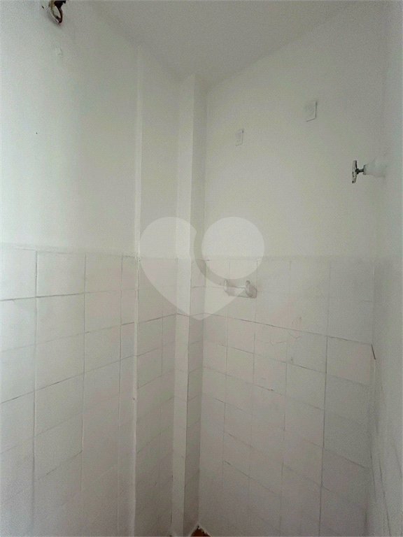 Apartamento 300 metros do metrô Santa Cruz, 2 dormitórios 