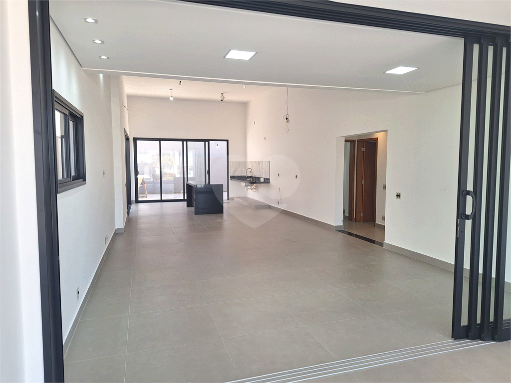 Casa de Condomínio à venda com 3 quartos, 205m² - Foto 13