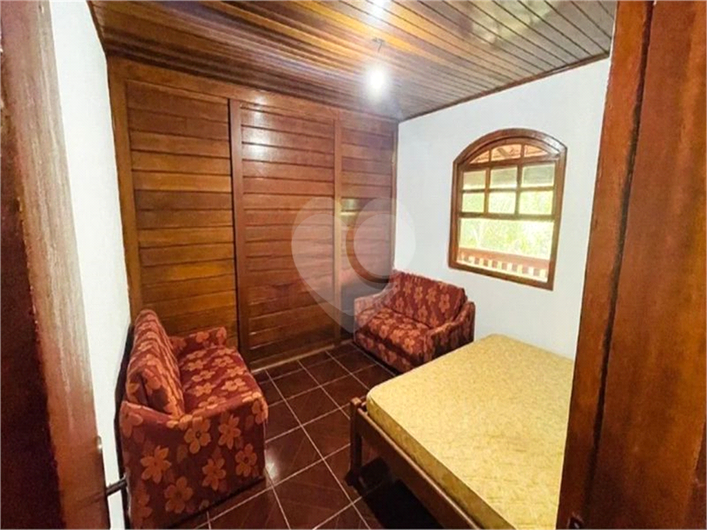 Casa de Condomínio à venda com 4 quartos, 400m² - Foto 20