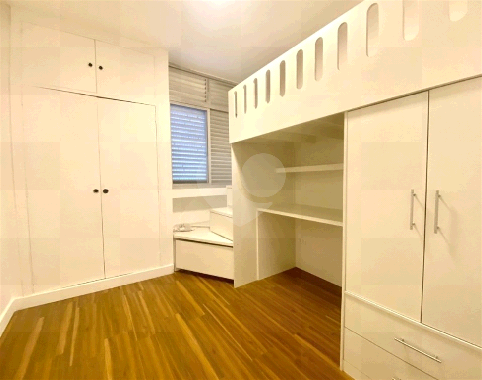 APARTAMENTO em CAMBUCI