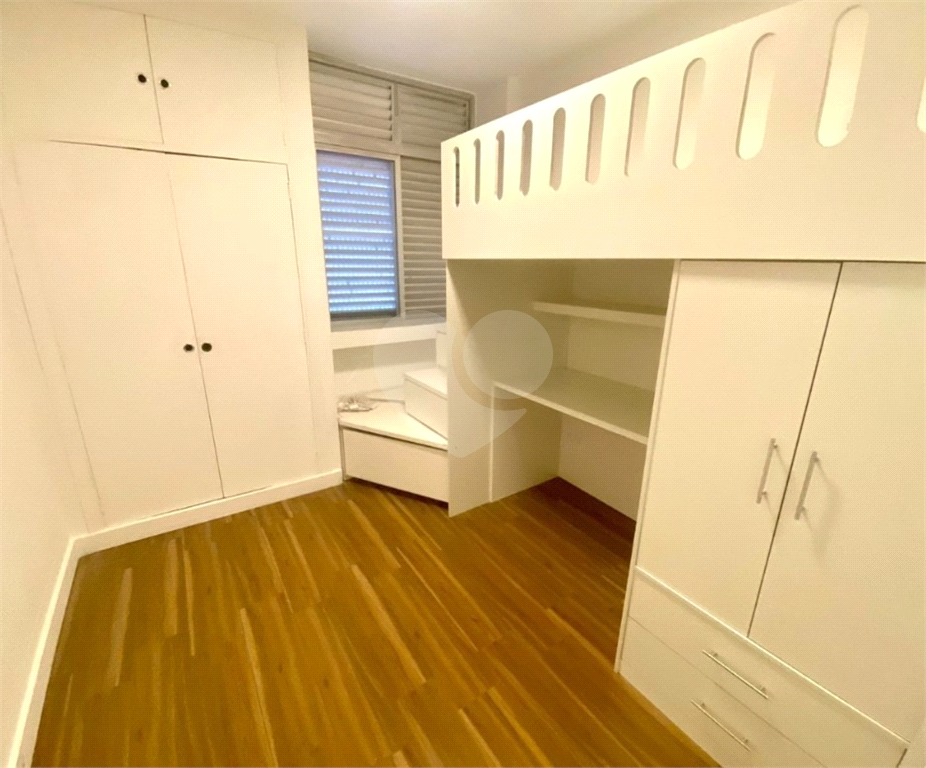 APARTAMENTO em CAMBUCI