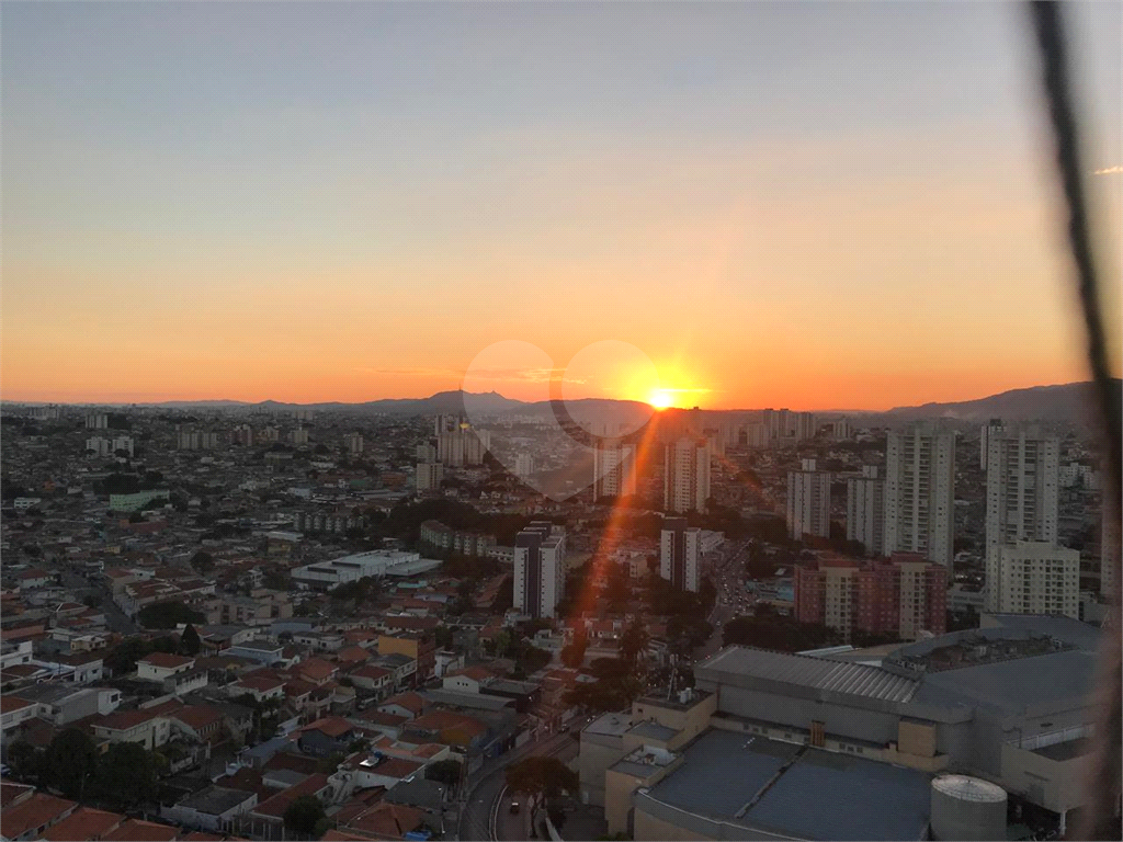 APARTAMENTO em CASA VERDE