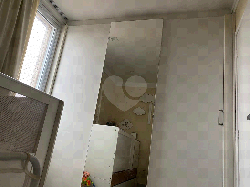 APARTAMENTO em CASA VERDE