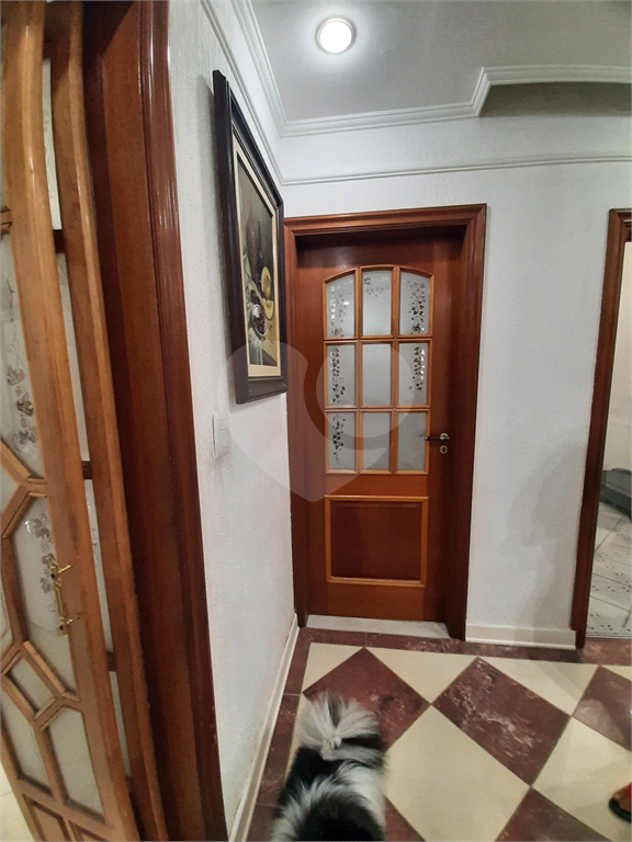 Casa térrea com 3 quartos (2 suítes), piscina, área gourmet e 4 vagas cobertas