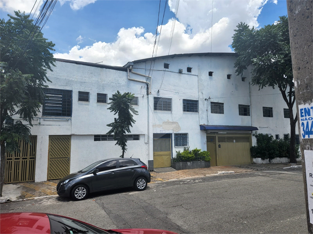 PRÉDIO INTEIRO em ERMELINO MATARAZZO