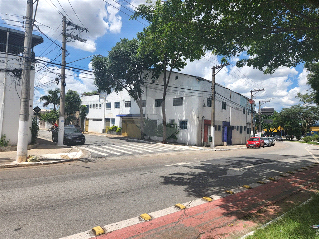 PRÉDIO INTEIRO em ERMELINO MATARAZZO