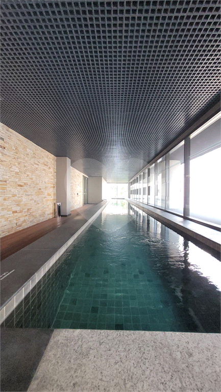 Apartamento para venda, 196m², 3 suítes, sacada churrasqueira, vista panorâmica. 5 vagas. Pinheiros