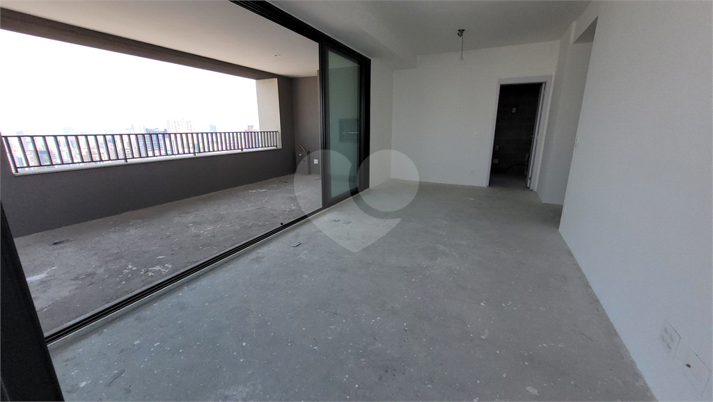 Apartamento para venda, 196m², 3 suítes, sacada churrasqueira, vista panorâmica. 5 vagas. Pinheiros