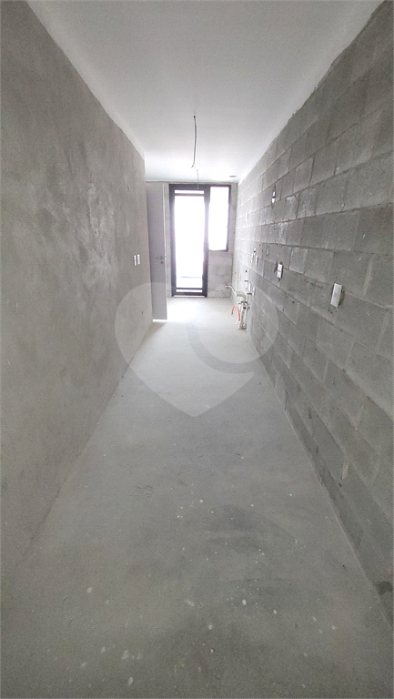 Apartamento para venda, 196m², 3 suítes, sacada churrasqueira, vista panorâmica. 5 vagas. Pinheiros
