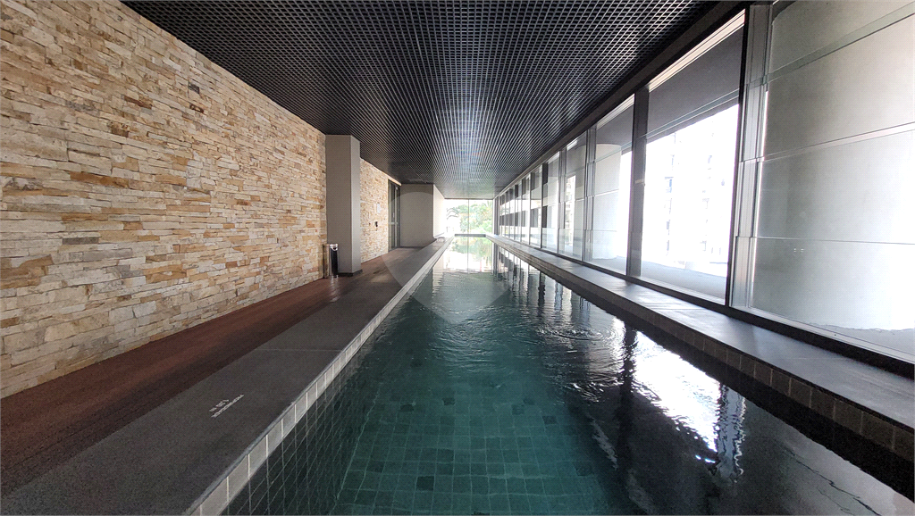 Apartamento para venda, 196m², 3 suítes, sacada churrasqueira, vista panorâmica. 5 vagas. Pinheiros