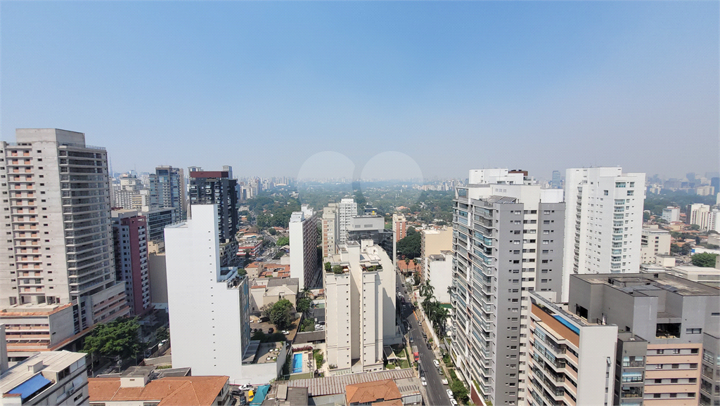 Apartamento para venda, 196m², 3 suítes, sacada churrasqueira, vista panorâmica. 5 vagas. Pinheiros