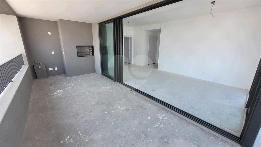 Apartamento para venda, 196m², 3 suítes, sacada churrasqueira, vista panorâmica. 5 vagas. Pinheiros