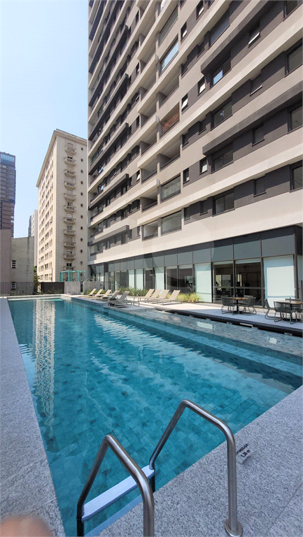 Apartamento para venda, 196m², 3 suítes, sacada churrasqueira, vista panorâmica. 5 vagas. Pinheiros