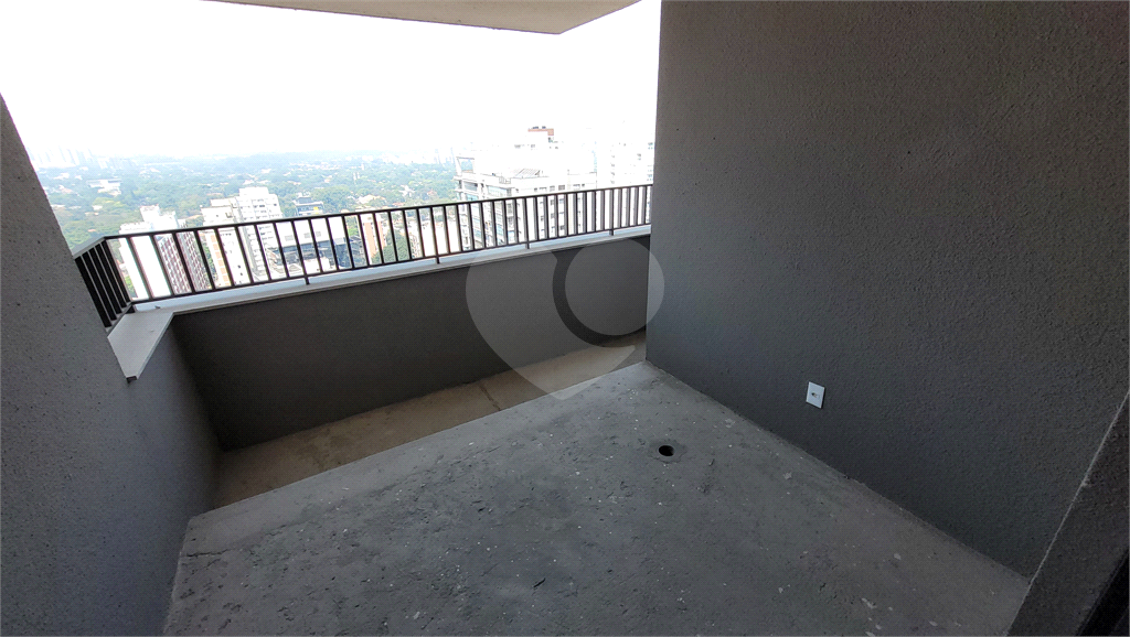 Apartamento para venda, 196m², 3 suítes, sacada churrasqueira, vista panorâmica. 5 vagas. Pinheiros